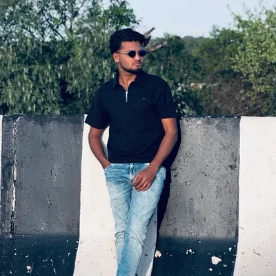 muzammil khan profile