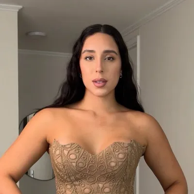 Maria Valentina Requena โข๐๐ข๐๐๐ฌ๐ญ๐ฒ๐ฅ๐ โข ๐๐๐๐ฎ๐ญ๐ฒ โข ๐
๐๐ฌ๐ก๐ข๐จ๐งโข profile
