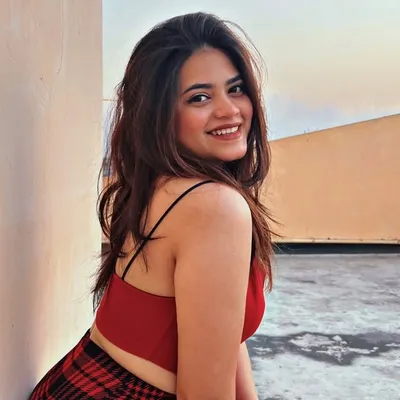 Priyanka Bhowmik ✨ profile