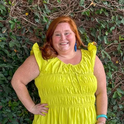 Lindsay Ridings profile