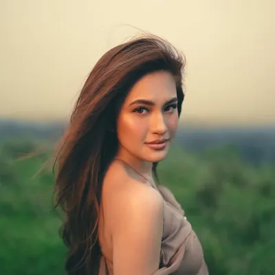 JULIE ANNE SAN JOSE profile