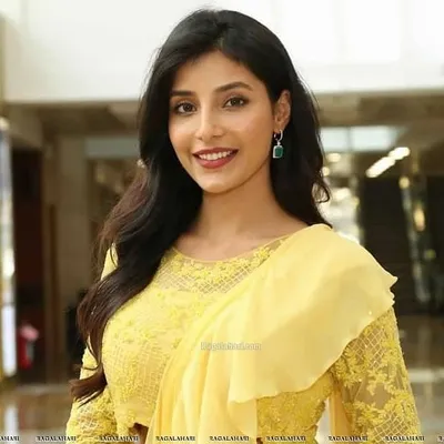 ❤️Harshita.Holic❤ profile