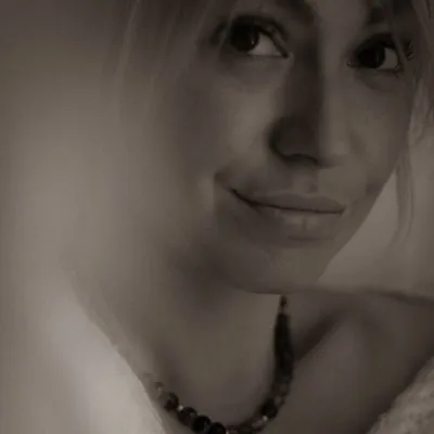 Karolina profile