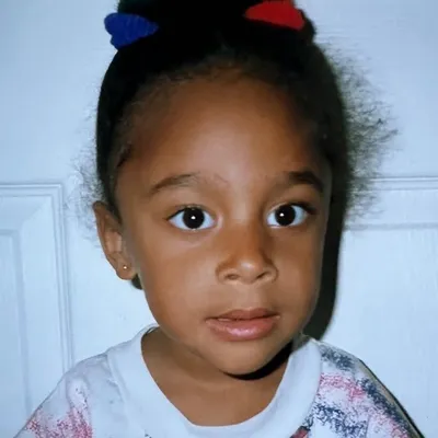 Aïcha profile