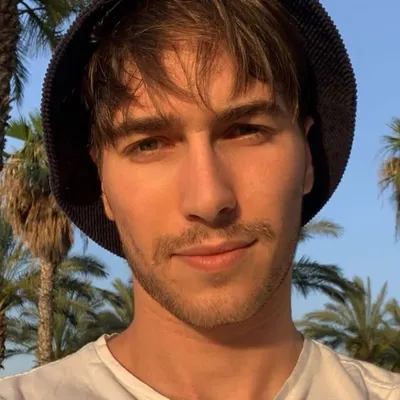 Omer Dror 🌹 עומר דרור profile