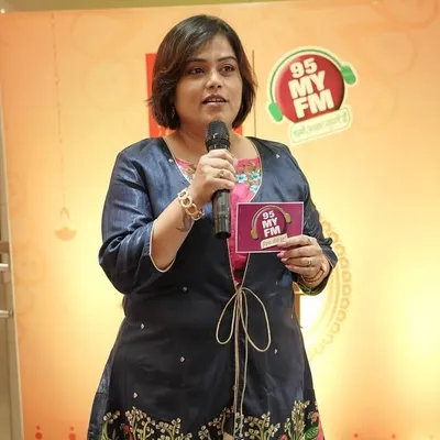 RJ Shraddha profile