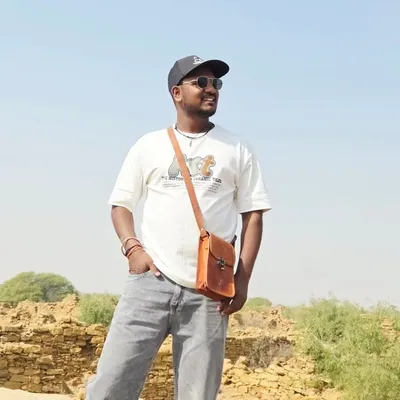 निमेष वसावा 👑 profile