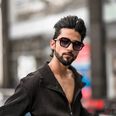 Naved Khan profile