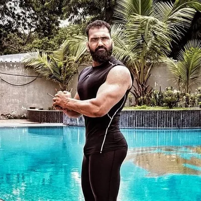 Nachiket Kadia profile