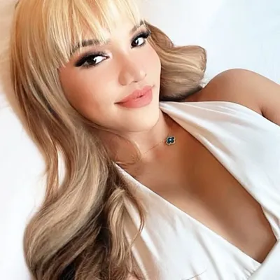 Putri Nadéa Adrianna profile