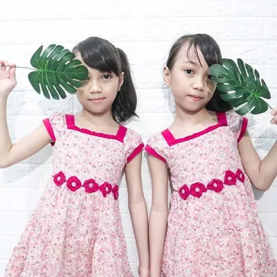 We Are Twins profile