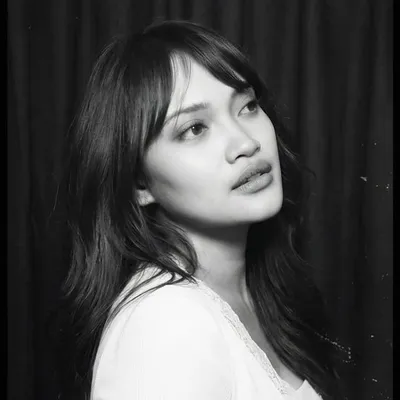 nadia profile