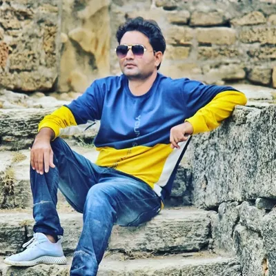 Nadim Mahida profile