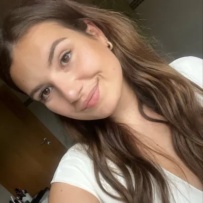 Nadine profile