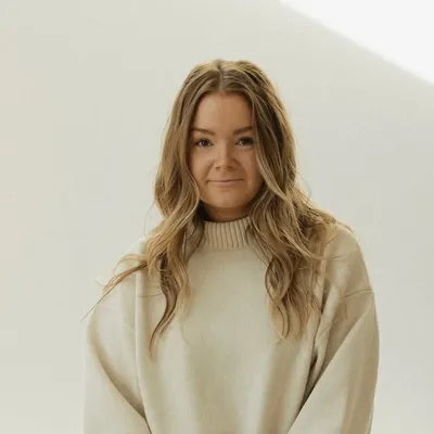 Nadine Stay profile