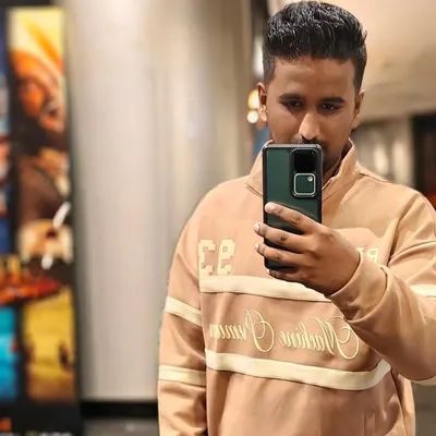 naeem mirza profile