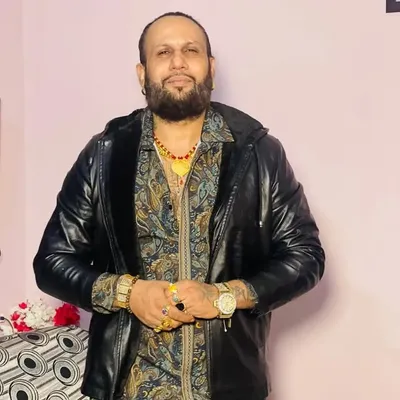 NagarHairstyler_beard_mustache profile