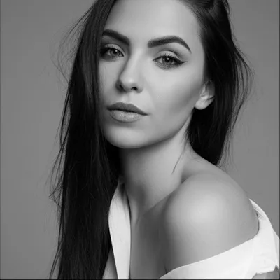 NAIARA profile
