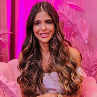 Naira Ávila profile