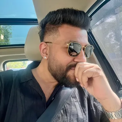 Tushar Bhardwaj profile