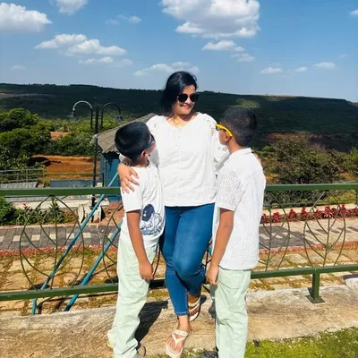 Namrata Mehta Gandhi profile
