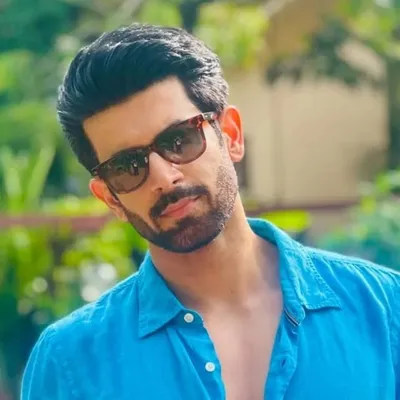 NAMIK PAUL❤ profile