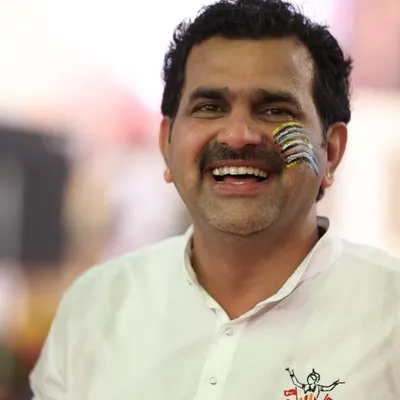 NaMo Naresh Shenoy profile