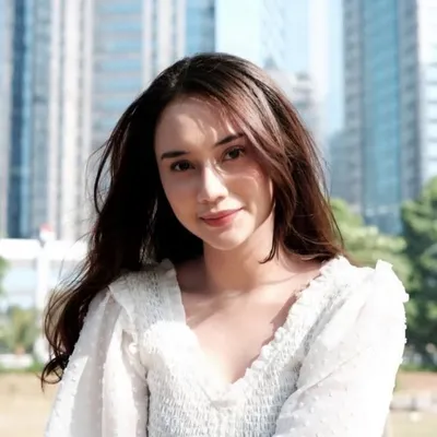 Nanda Khirana B. Puteri profile