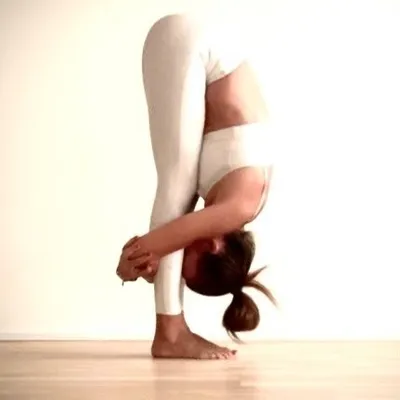 Fernanda Prados | Yoga profile