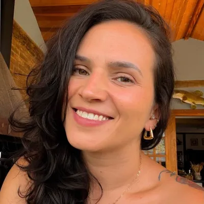 Elaine Paiva profile