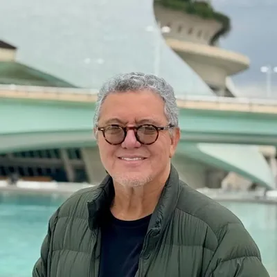 Nani Azevedo profile