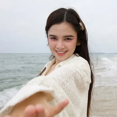 ๐ก๐๐ข๐ ๐_๐ก๐๐ profile