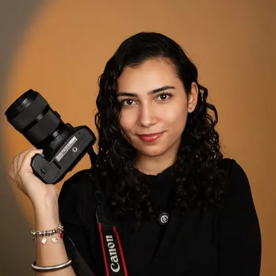 Naomi Benítez profile