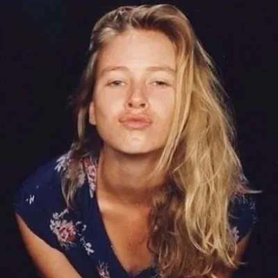 Naomi Watts profile