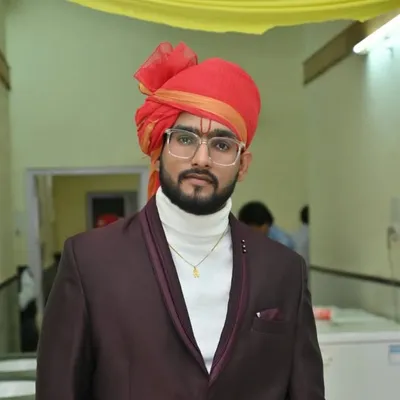 Narender Vyas profile