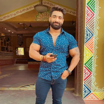 Narendra Lohmod profile