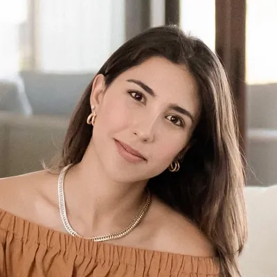 Natalia Medrano profile