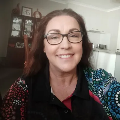 Natalie McLennan profile