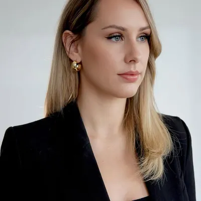 Natasha Ann | Kelowna Bridal Hairstylist + Educator profile