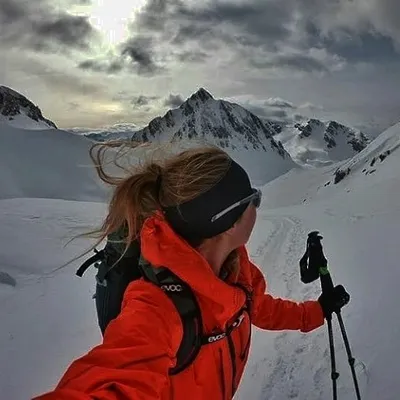 Natasha Mahar profile