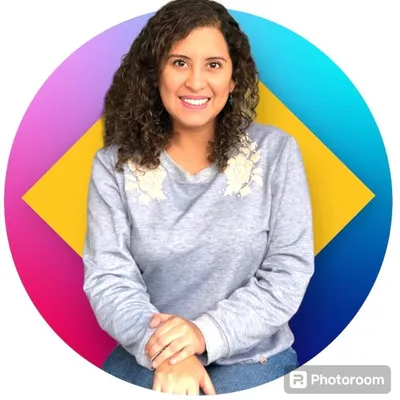 Nathalie Otárola profile