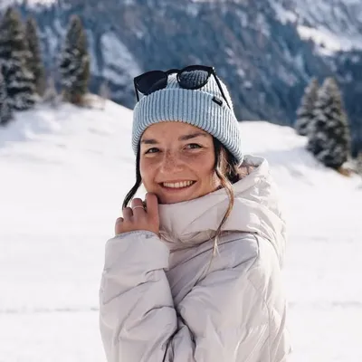 Nathalie Sarah profile