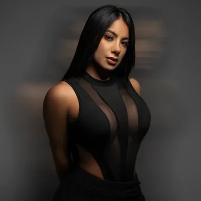 Nathalie Vera profile