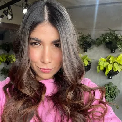 Natha Uribe profile