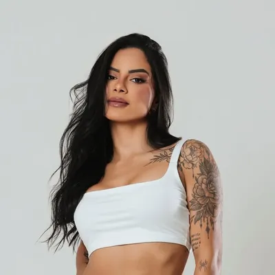 𝗡𝗮𝘁alia 𝗙𝗲𝗿𝗻𝗮𝗻𝗱𝗮 | modelo fotográfica profile