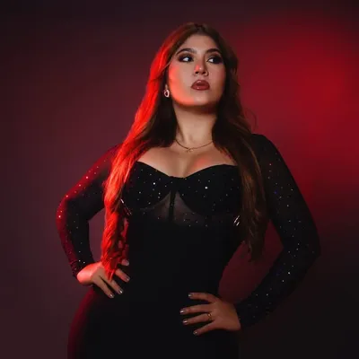Naty Estrada profile