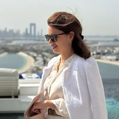 Nathalie Neuilly | Travel, Style, Art profile