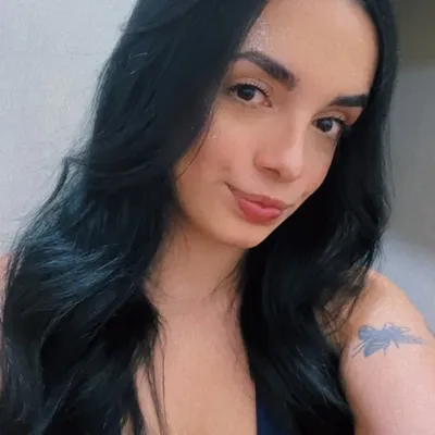 Nathália Carvalho profile