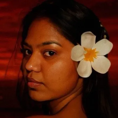 Poonam Nauroji profile