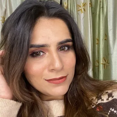 Nausheen Ajani profile